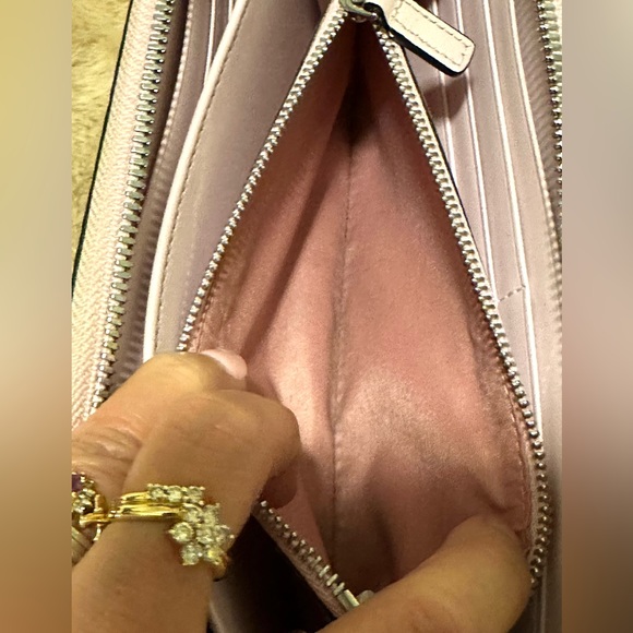 MCM Rabbit Zip Around Long Wallet - Picture 6 of 12